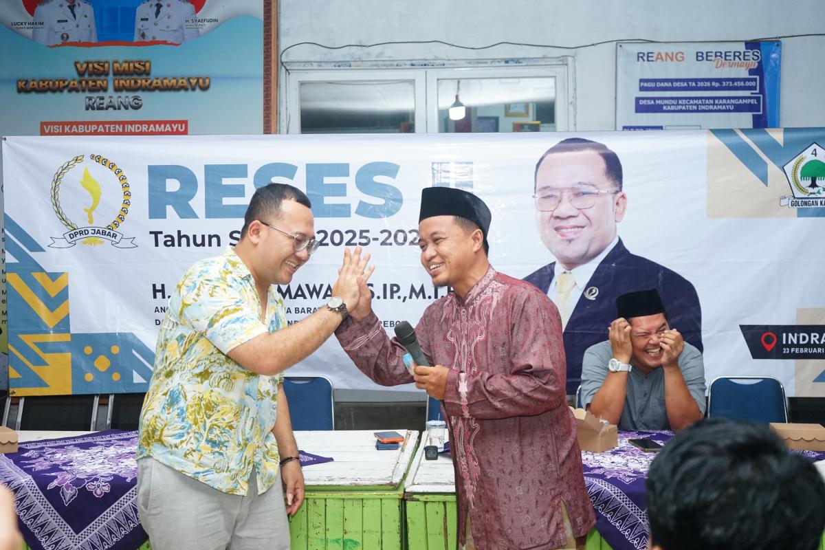 Hadir di Desa Mundu, Hilal Hilmawan Serap Aspirasi Warga dengan Suasana Hangat dan Penuh Tawa